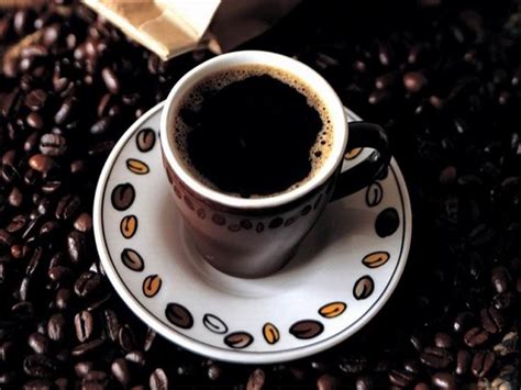 طريقة القهوة السوداء: الطرق الآمنة والمحتملة لصنع القهوة المذهلة