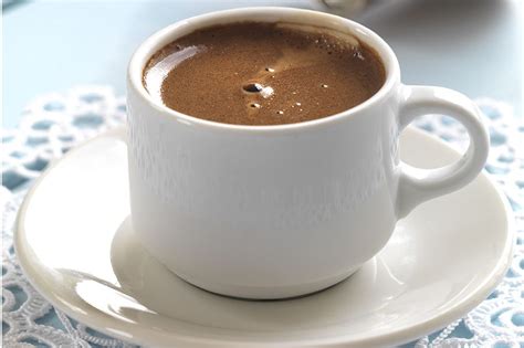 كيف تحضر القهوة للاستمتاع بأجمل الأطعمة العربية
