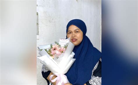 Nenek adalah sumber kebahagiaan