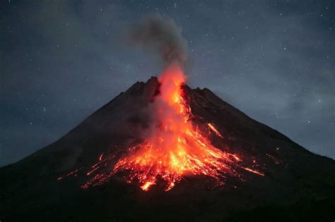 インドネシア 火山噴火 2023