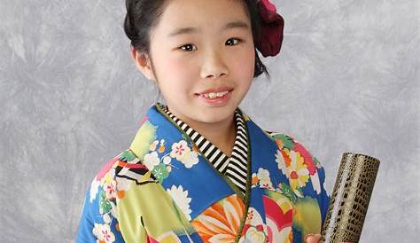 小学生の卒業袴に似合う人気の髪型をご紹介します～♪ 名古屋の写真 アクエリアス 口コミで人気のスタジオです