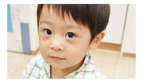 赤ちゃん 髪型 男の子 かわいらしいヘア どんぐり 1 歳 男の子 薄毛 369998