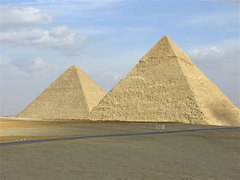 【建筑分享】从古埃及金字塔中读懂三角形在建筑设计中的“力学美” 知乎