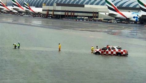 두바이 공항 폭우