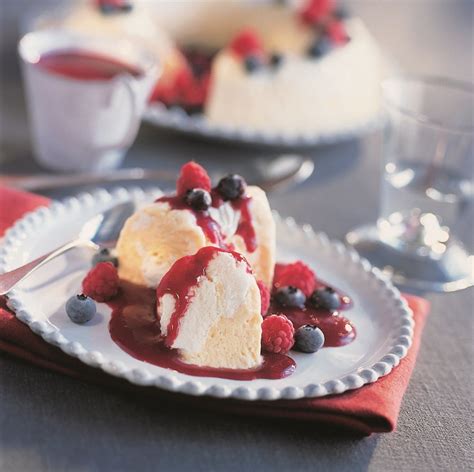 Vacherin aux Fruits Rouges