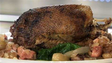 Faire revenir les lardons, les échalotes et les carottes dans la cocotte