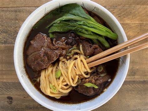 Braised Beef Noodle Instant