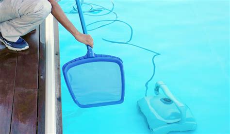 Pool cleaning tips