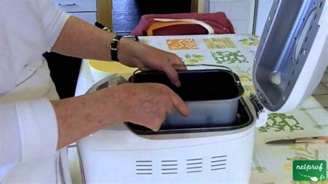 Ingrédients essentiels pour la recette machine à pain Silvercrest