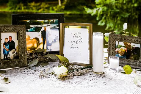 Memorial table at a wedding