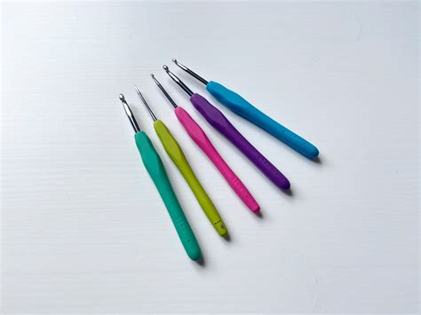025mm Crochet Hook
