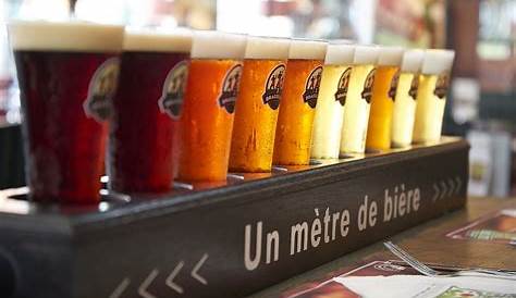 Mètre de bière 18 bières belges dans 1 mètre en bois