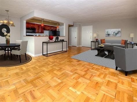 1 bedroom apartment at 1127 East Avenue, Rochester, NY 14618, USA