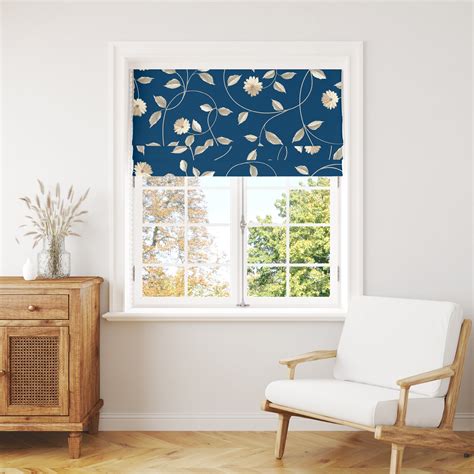 1. Inject pattern with printed roller blinds