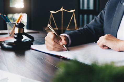 10 Signs You Need Professional Legal Representation