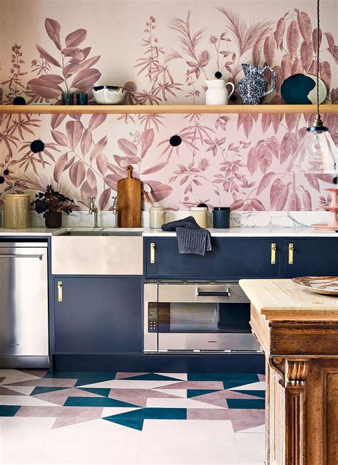 10. Put large-scale pattern in small spaces