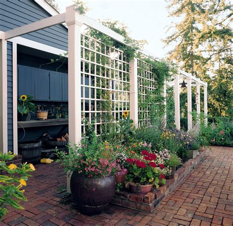 10. Zone your crops with a trellis screen