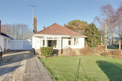 11 Fernhurst Drive Worthing
