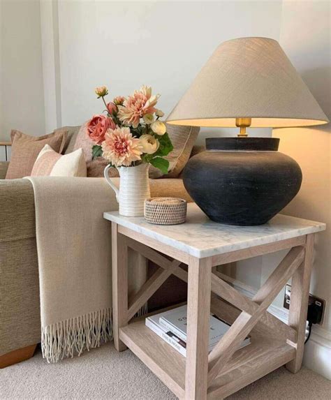 Living Room With Black End Table and Acrylic Lamp Living room side