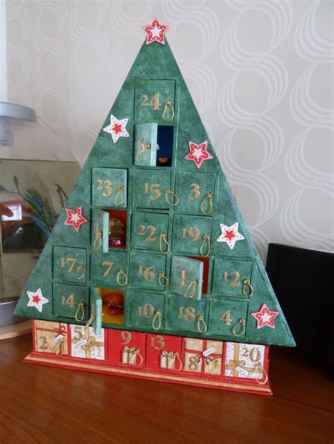 Fill it Yourself Empty Christmas Gift Packaging, 12 Day Advent Calendar