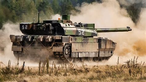 13 leclerc main battle tank