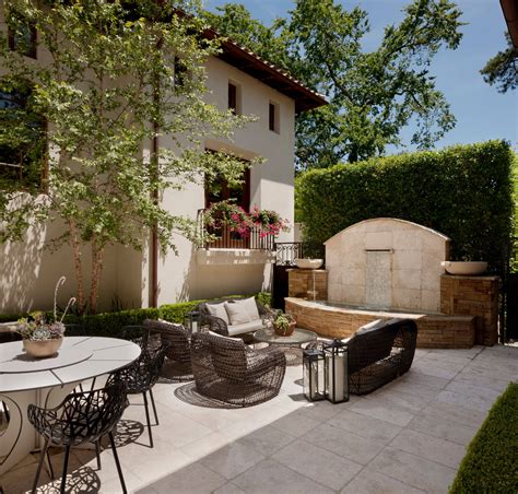 16 beautiful mediterranean patio designs that will replenish your energy