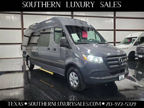 PreOwned 2019 Chevrolet Express 15 Passenger LT Fullsize Passenger