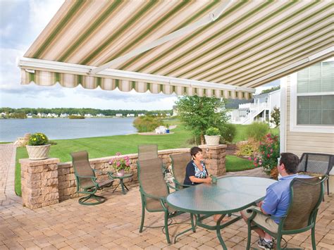 16 foot wide retractable awning