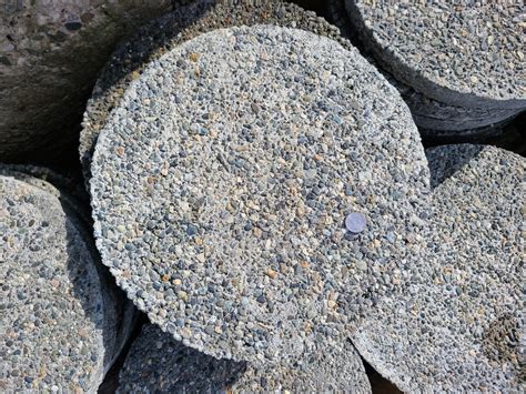 16 in round exposed aggregate gray concrete patio stone