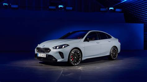 Family Fans Are Obsessed – Lil Midget Baddie Porn Bleeds Heat!