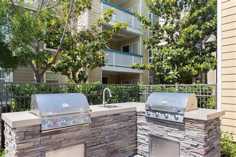 1600 Whitewood Dr, San Jose, CA 95131