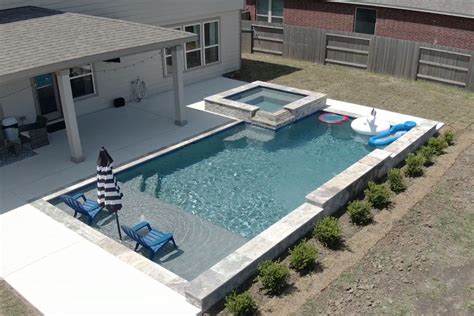 16x32 inground pool with tanning ledge