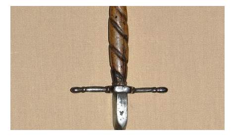 Antique 17th century All Steel Stiletto Dagger For Sale