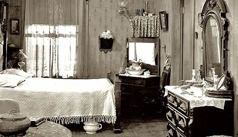 1920s Bedroom Decor
