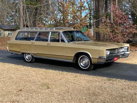 1967 chrysler town and country station wagon