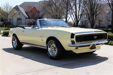 1967 Camaro Convertible Yellow