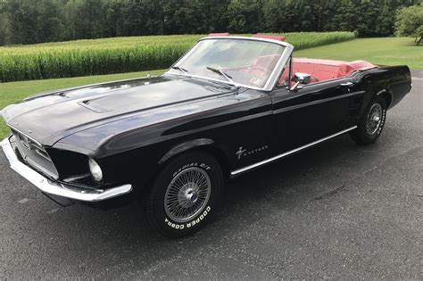 1967 Mustang Convertible Black