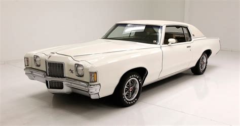 1972 white pontiac grand prix