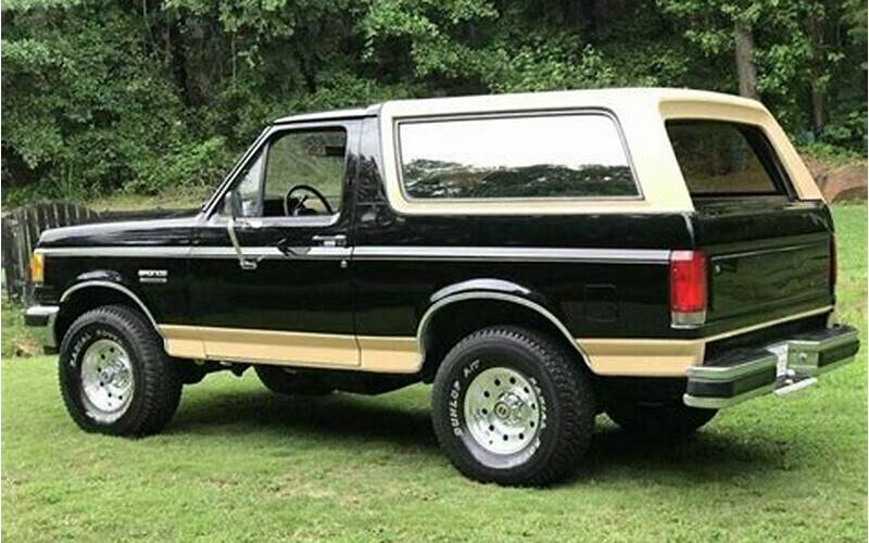 1989 Ford Bronco Features
