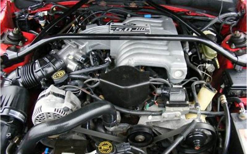 1995 Ford Mustang Engine