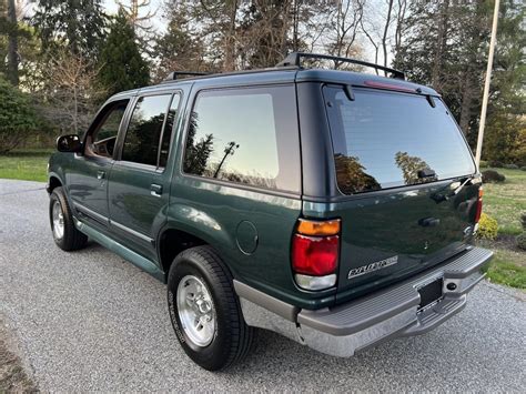 1995 ford explorer xlt manual 4wd suv