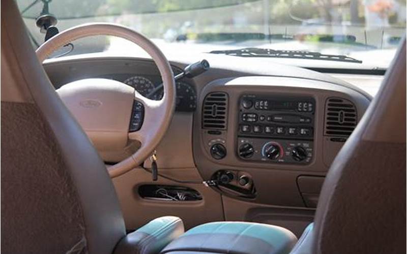 1998 Ford Expedition Interior
