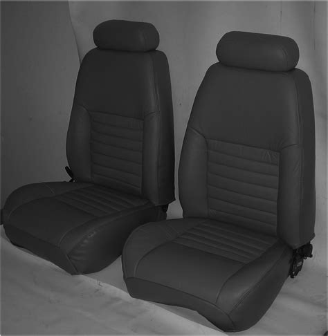 1999 ford mustang front seats