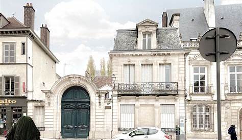 rue de Turenne — Paris Property Group