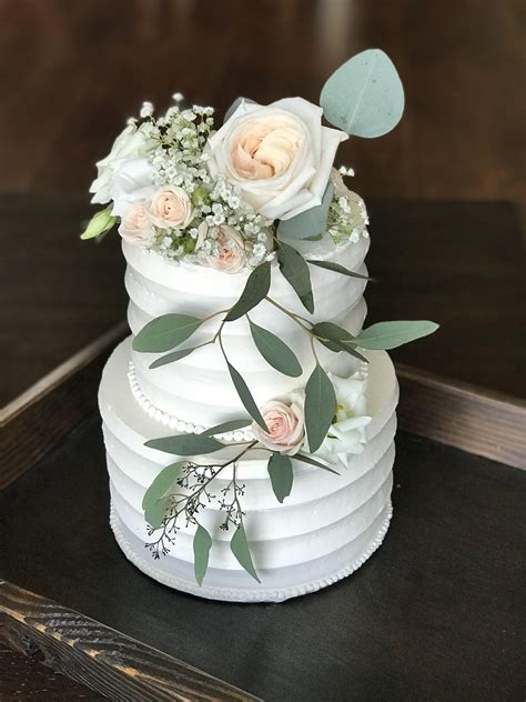 2 Tier Wedding Cakes: Recipes For The Perfect Celebration
