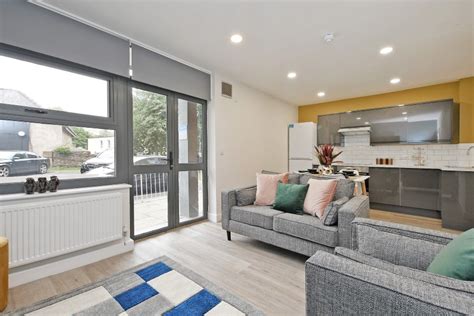 2 Bedroom Apartment student 2 bed flat for rent in Ropewalk Court