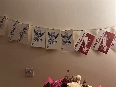 2 hardcore rock chicks