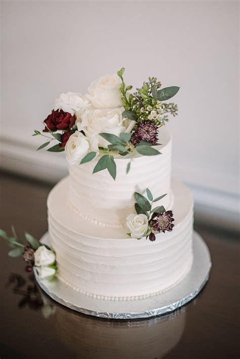 20+ 2 Layer Wedding Cake