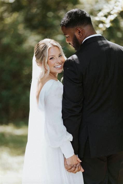 2 pickups interracial