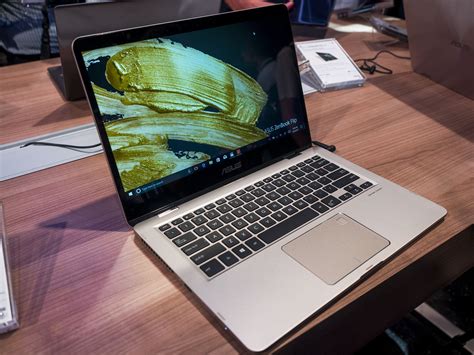 2 in 1 laptop with discrete graphics